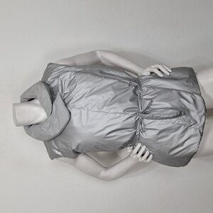 Norma Kamali Silver Metallic Streetwear Gorpcore Belted Statement Puffer Vest- M